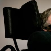 Ahli waris Stephen Hawking: Tidak ada yang percaya bahwa orang yang lemah dapat memiliki tiga anak yang benar-benar sehat